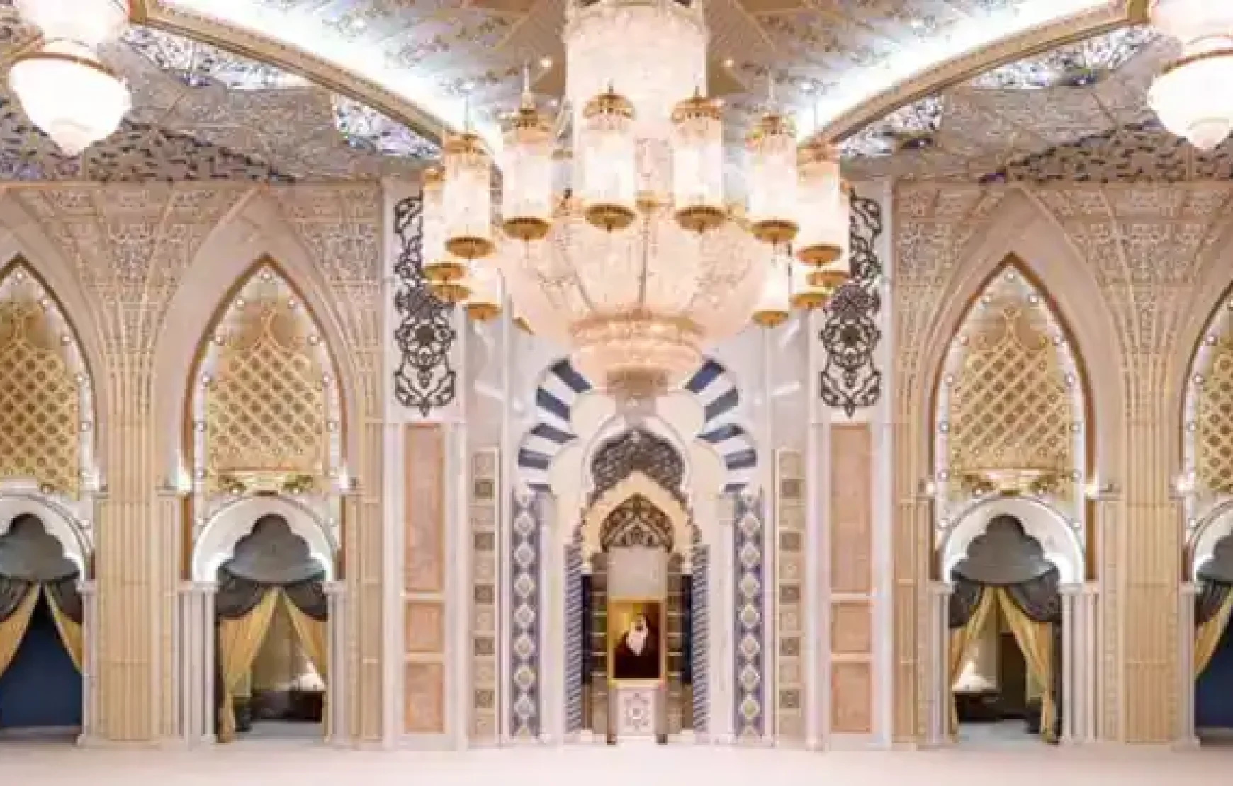 Explore one of the region's biggest palace with your Qasr Al Watan Palace tickets in Abu Dhabi. As you walk through the palace, take in the stunning architecture. The magnificent facade of Qasr Al Watan may not be centuries old, but that does not detract from this magnificent palace, which was only completed in 2017. Discover the UAE's opulent culture, rich craftsmanship, and time-honored traditions reflected in every square inch of this stunning structure as you explore Arabian heritage as it is redefined through the lens of the twenty-first century. Discover the Qasr Al Watan with your Presidential Palace Abu Dhabi tickets Explore one of the region's biggest palace with your Qasr Al Watan Palace tickets in Abu Dhabi. As you walk through the palace, take in the stunning architecture. The magnificent facade of Qasr Al Watan may not be centuries old, but that does not detract from this magnificent palace, which was only completed in 2017. Discover the UAE's opulent culture, rich craftsmanship, and time-honored traditions reflected in every square inch of this stunning structure as you explore Arabian heritage as it is redefined through the lens of the twenty-first century. Discover the Qasr Al Watan with your Presidential Palace Abu Dhabi tickets