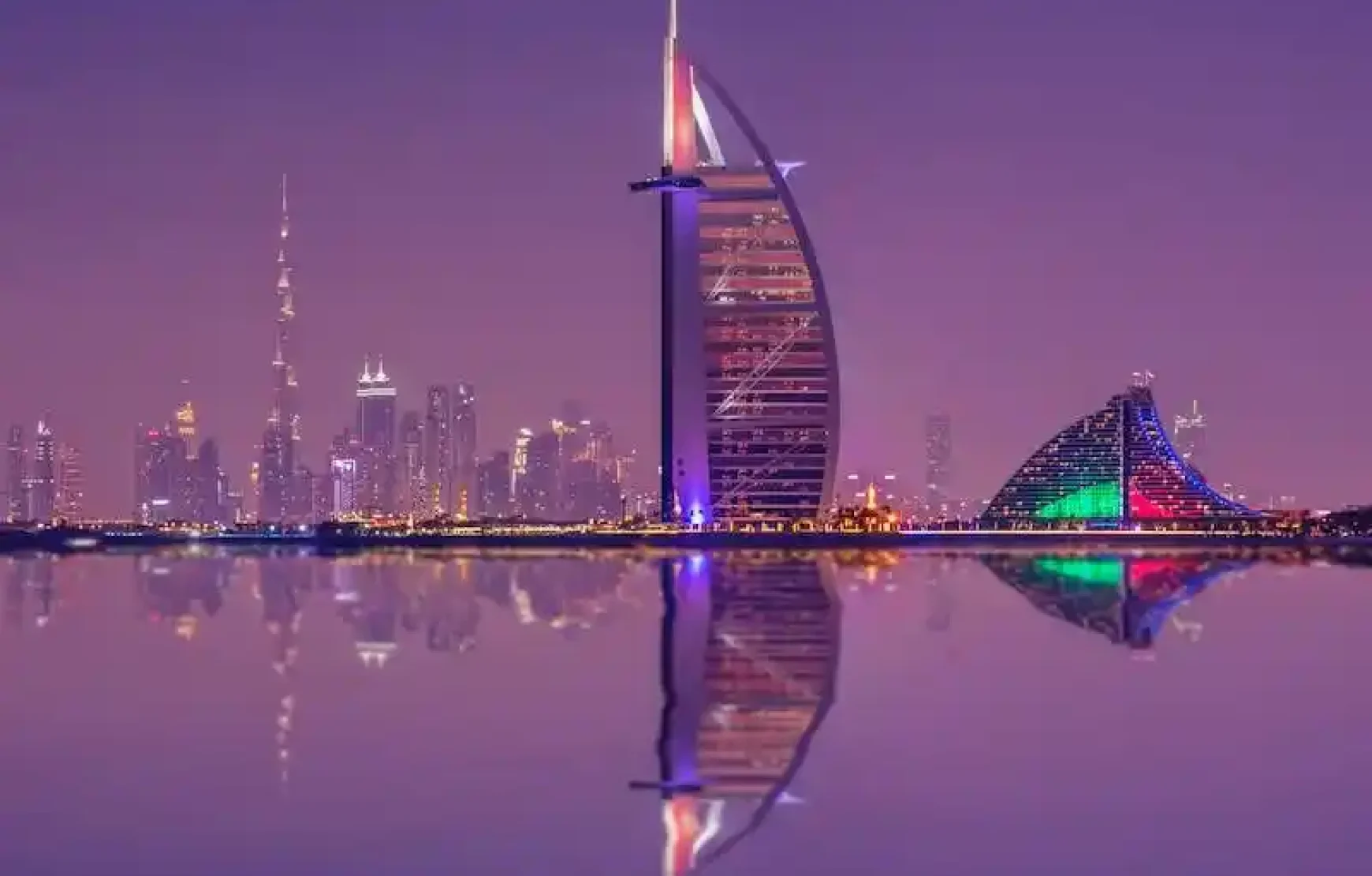 The Burj Al-Arab tour is unquestionably one of Dubai's best-known landmarks and tourist destinations. Burj Al Arab Jumeirah is renowned for its "seven-star status." The only seven-star hotel in the world is now open for tours. Admire the architecture of the Burj Al Arab on a guided tour where visitors can discover the luxury of the Burj Al Arab. The Burj Al-Arab tour is unquestionably one of Dubai's best-known landmarks and tourist destinations. Burj Al Arab Jumeirah is renowned for its "seven-star status." The only seven-star hotel in the world is now open for tours. Admire the architecture of the Burj Al Arab on a guided tour where visitors can discover the luxury of the Burj Al Arab.