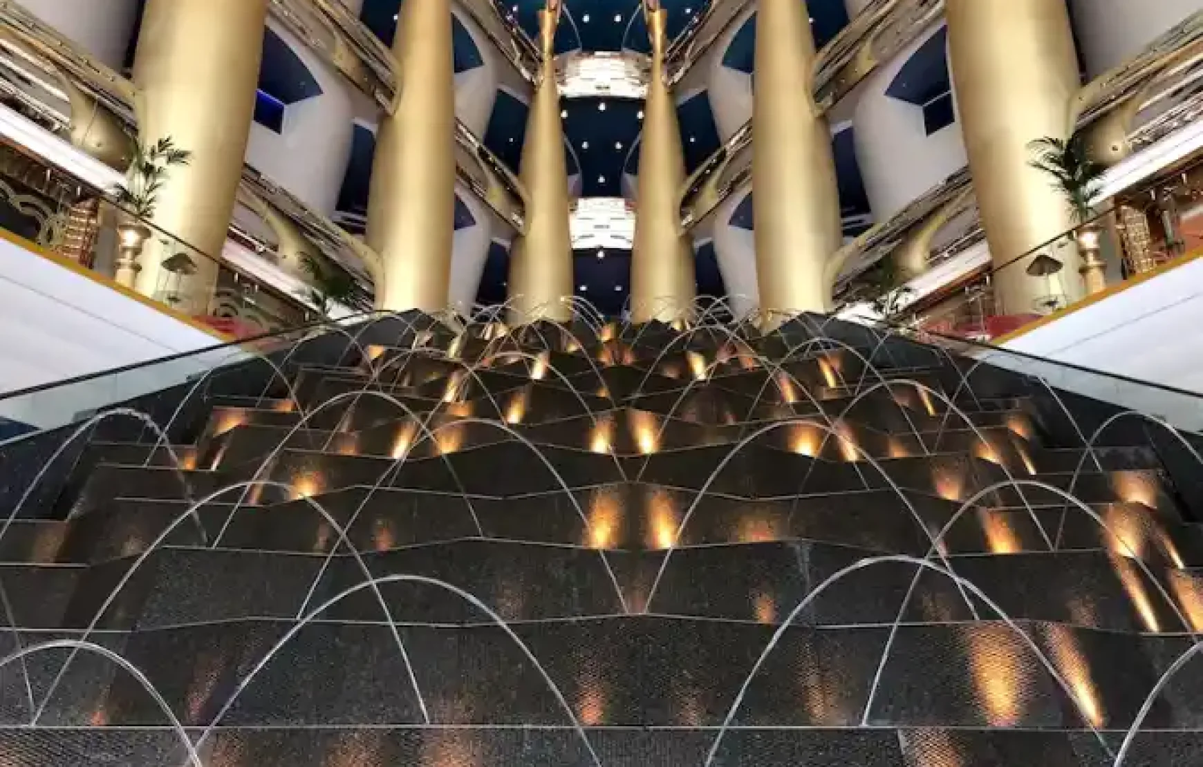 The Burj Al-Arab tour is unquestionably one of Dubai's best-known landmarks and tourist destinations. Burj Al Arab Jumeirah is renowned for its "seven-star status." The only seven-star hotel in the world is now open for tours. Admire the architecture of the Burj Al Arab on a guided tour where visitors can discover the luxury of the Burj Al Arab. The Burj Al-Arab tour is unquestionably one of Dubai's best-known landmarks and tourist destinations. Burj Al Arab Jumeirah is renowned for its "seven-star status." The only seven-star hotel in the world is now open for tours. Admire the architecture of the Burj Al Arab on a guided tour where visitors can discover the luxury of the Burj Al Arab.