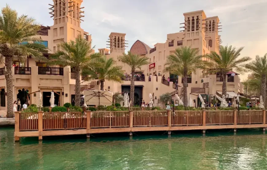 Dubai-Detailed-City-Tour-with-Burj-Khalifa-Ticket-Private-Shared-4