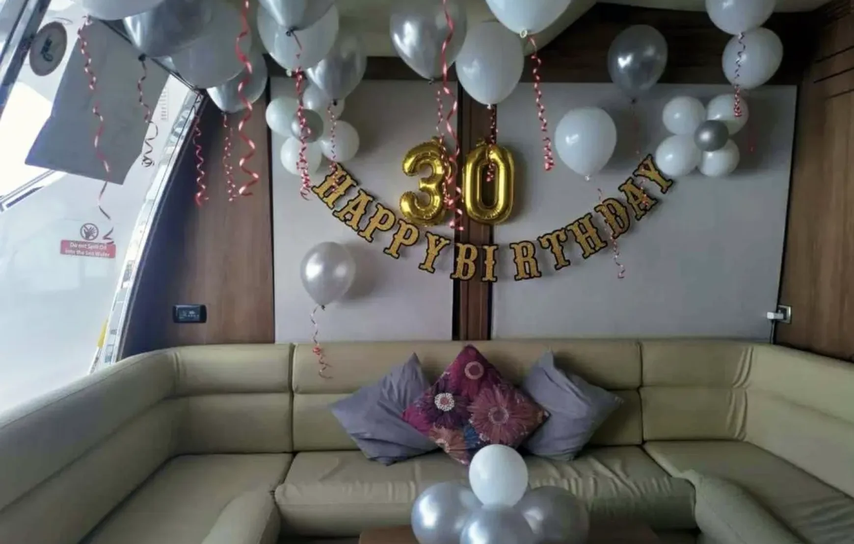 yacht decoration balloons 3