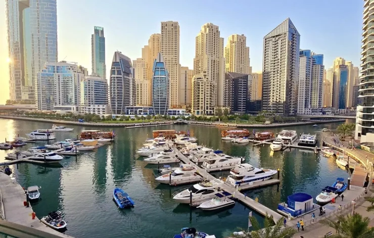 Dubai Yacht Rental, 2 Dubai Boat Tour, Dubai Luxury Yacht Charter HR