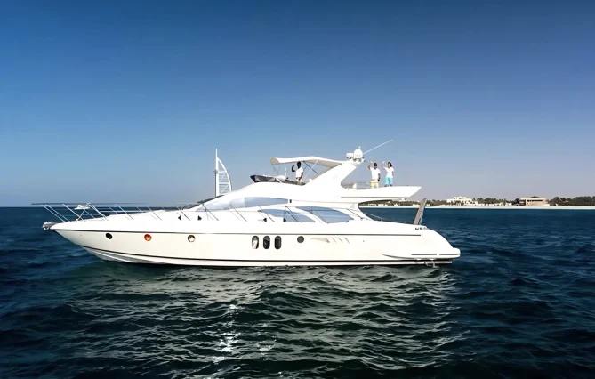 Dubai Yacht Rental, 23 Dubai Boat Tour, Dubai Luxury Yacht Charter HR